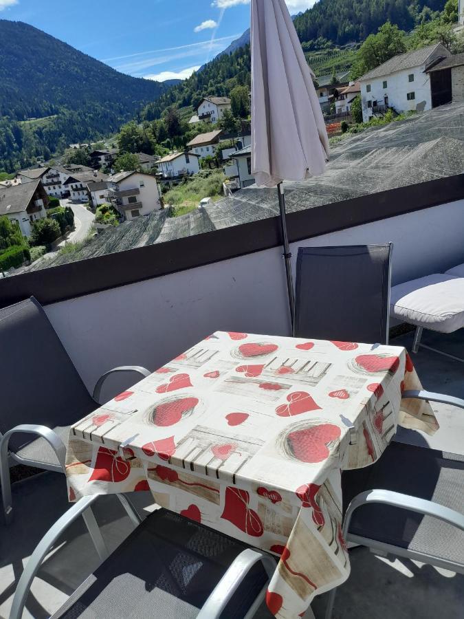 Ferienwohnung Bergblick-schlosshof Völlan Exterior foto